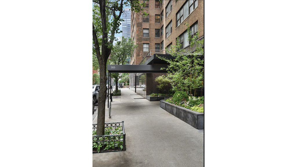 305 East 40th Street, Unit 17JK photo 21