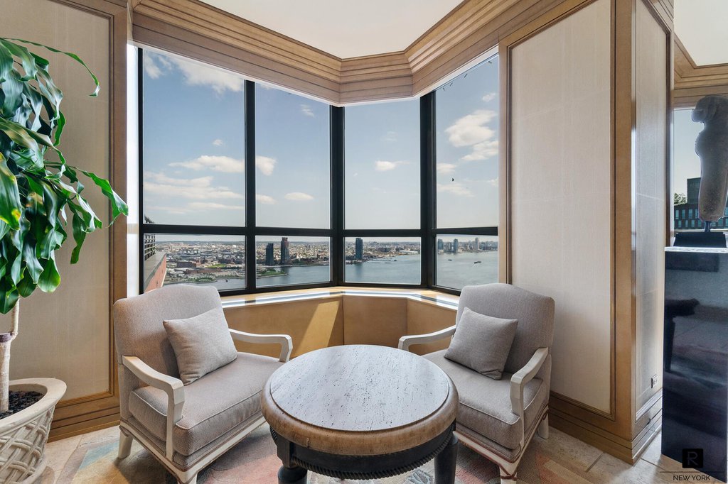 415 East 37th Street, Unit 10K photo 9