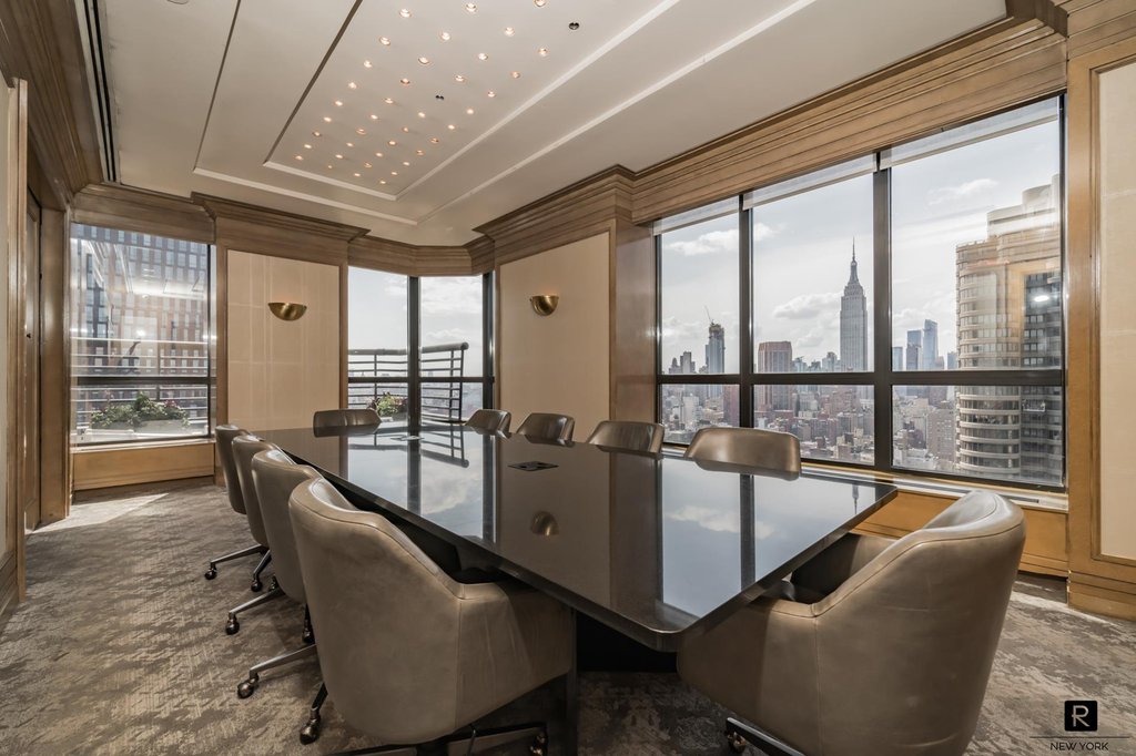415 East 37th Street, Unit 10K photo 13