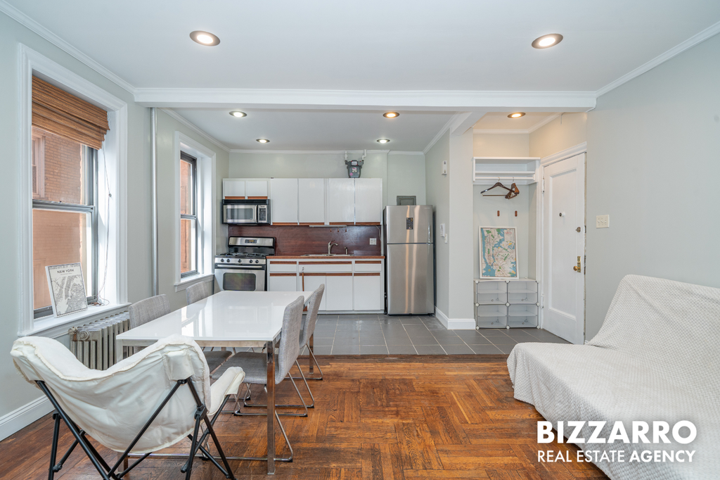 828 Gerard Avenue, Unit 3H photo 2