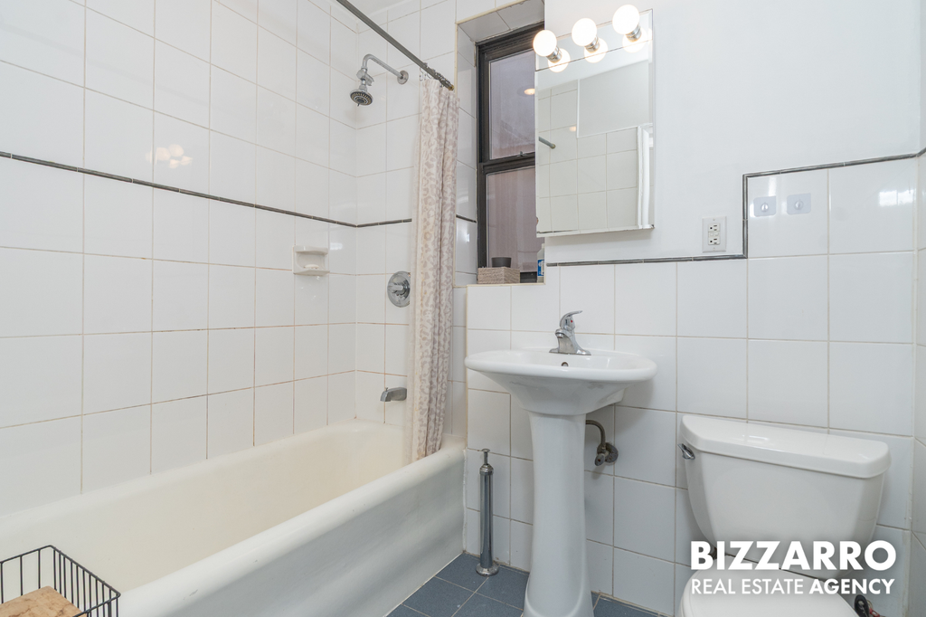 828 Gerard Avenue, Unit 3H photo 13