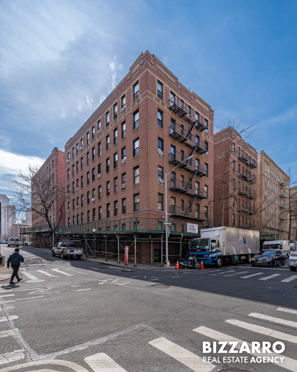 828 Gerard Avenue, Unit 3H photo 16
