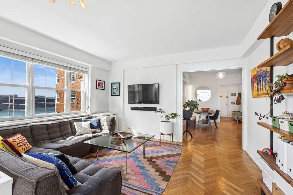 180 Cabrini Boulevard, Unit 84 photo 6