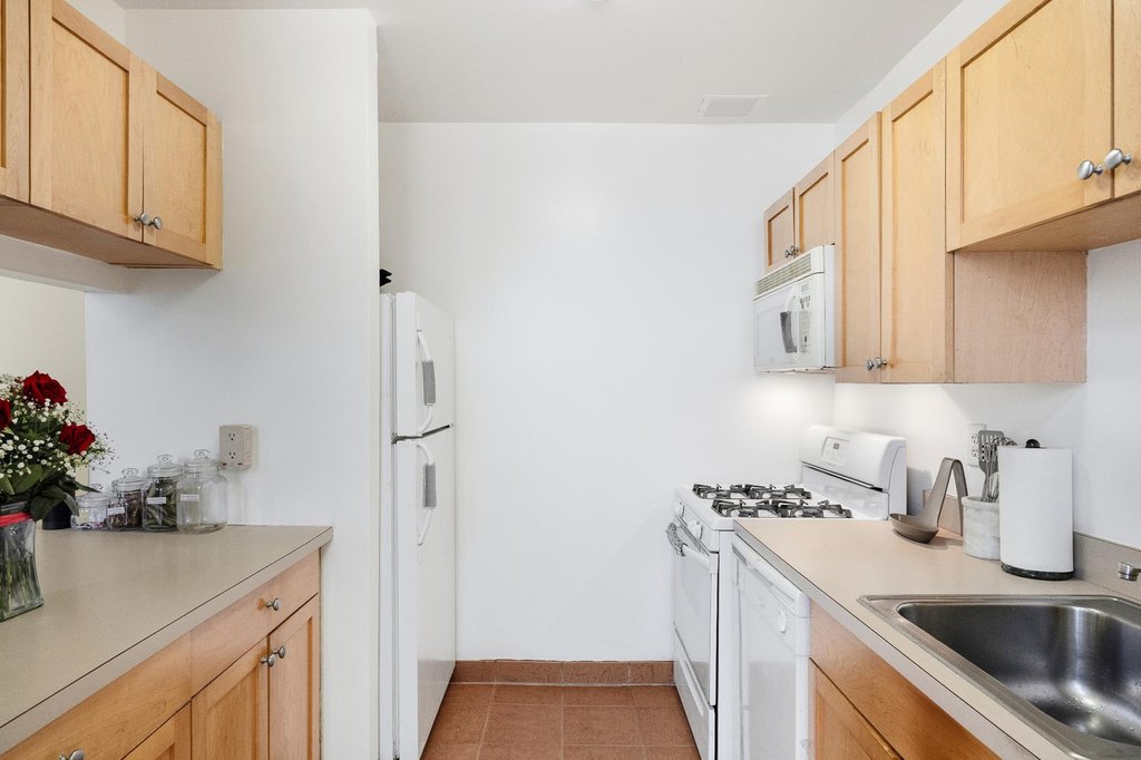 231 West 148th Street, Unit 4M photo 5