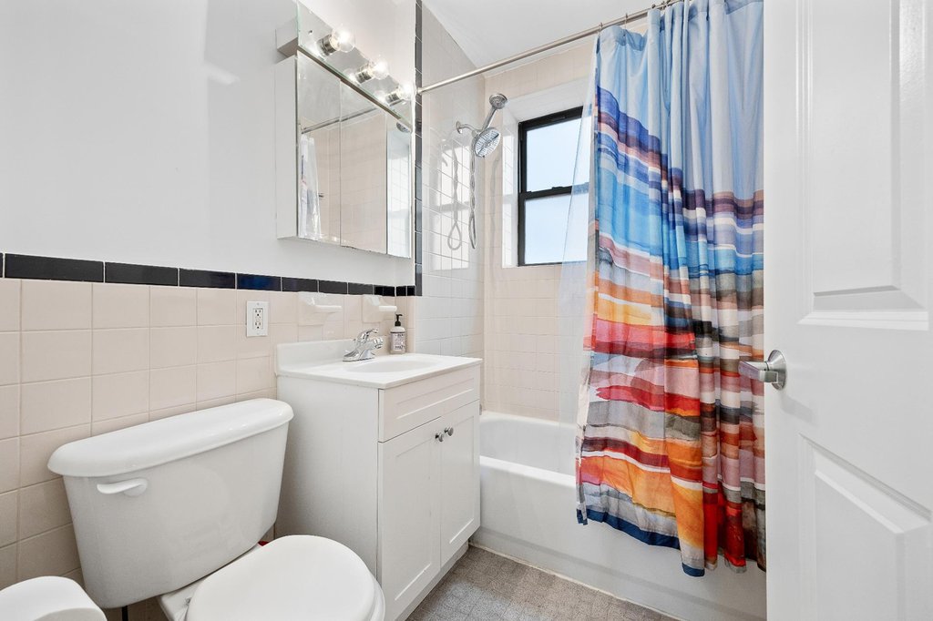 231 West 148th Street, Unit 4M photo 6