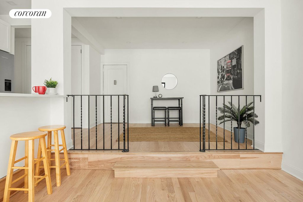 230 Park Place, Unit 6M photo 3