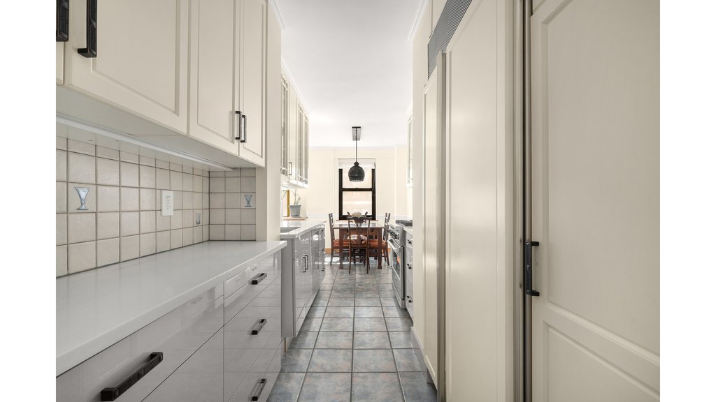 405 East 63rd Street, Unit 4DE photo 7