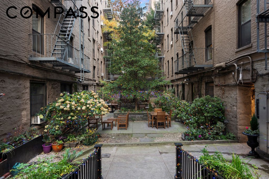 65 Morton Street, Unit 2N photo 10