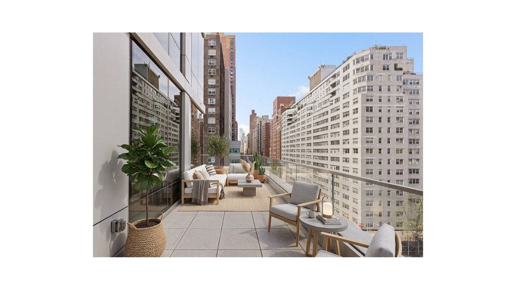 501 Third Avenue, Unit 10B photo 5