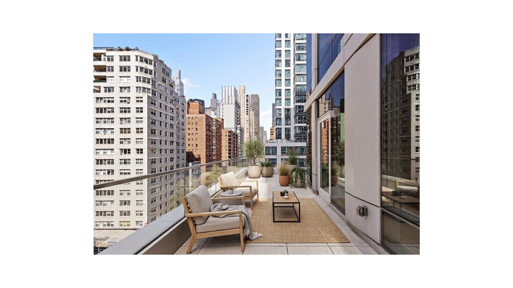 501 Third Avenue, Unit 10B photo 6