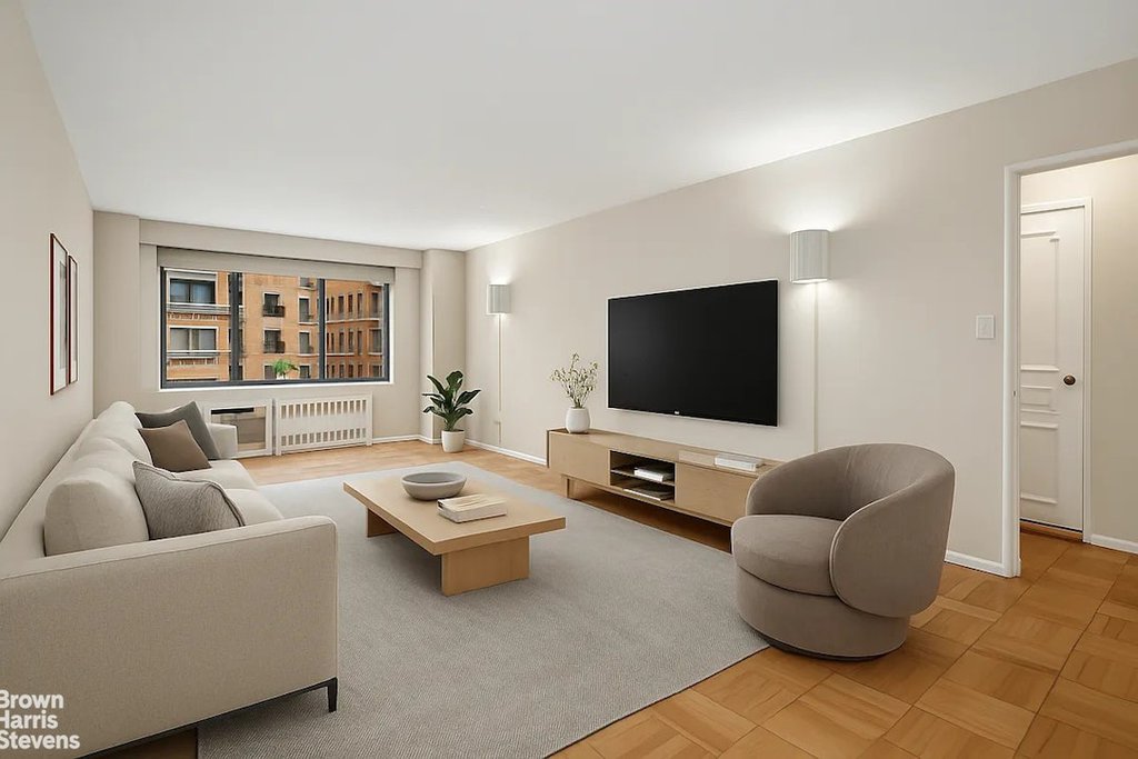 420 East 55th Street, Unit 5R