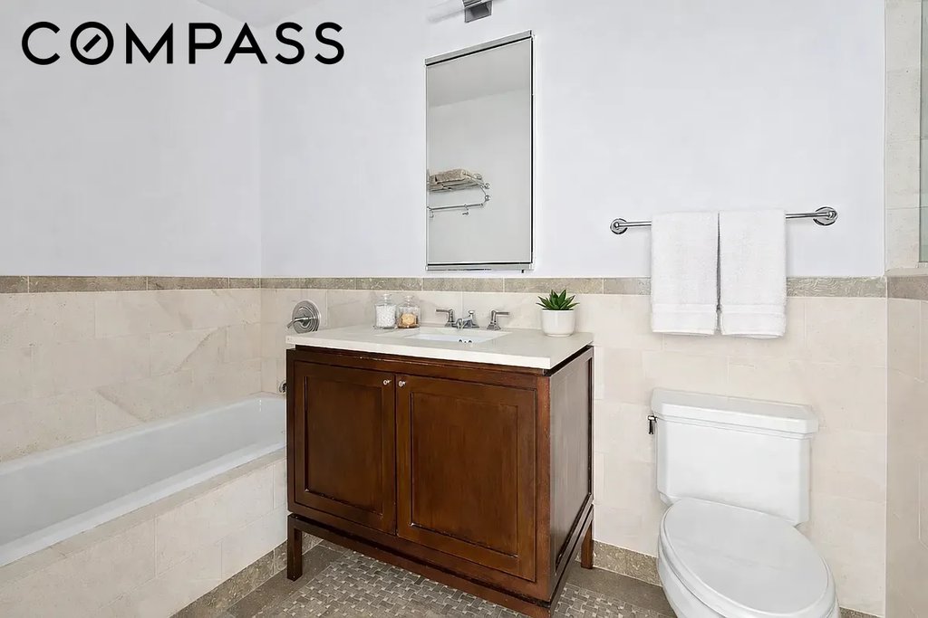 1 Hanson place, Unit 15C photo 5