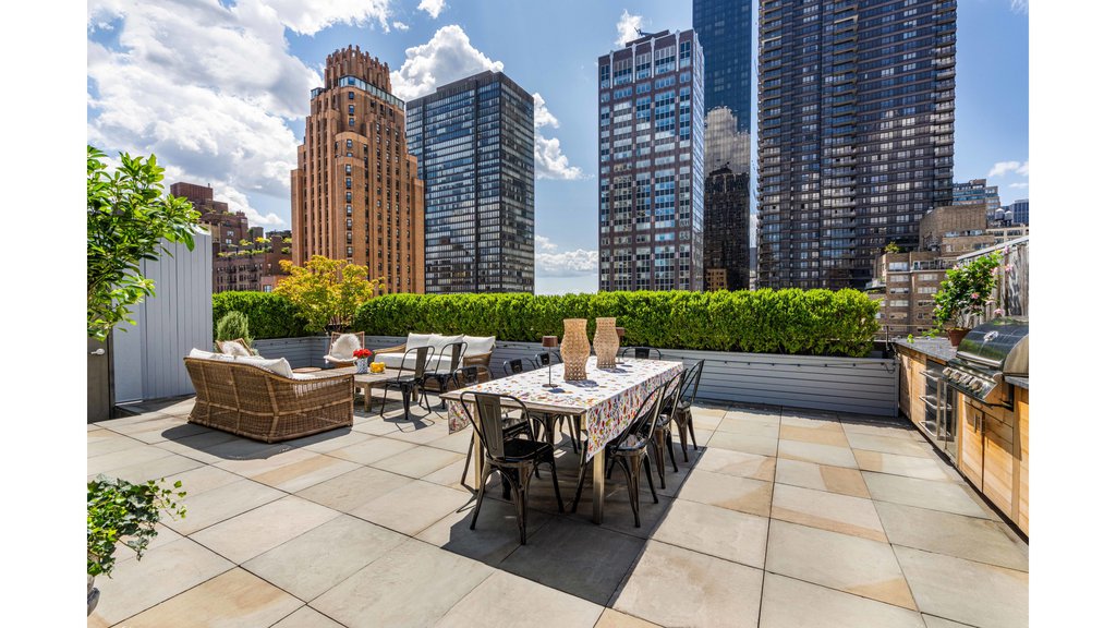 345 East 50th Street, Unit PHB photo 4