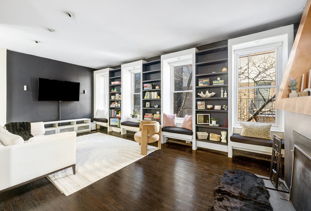 325 West 52nd Street, Unit PHD