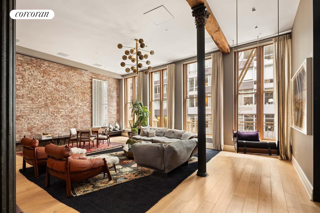 87 Leonard Street, Unit 2 photo 2