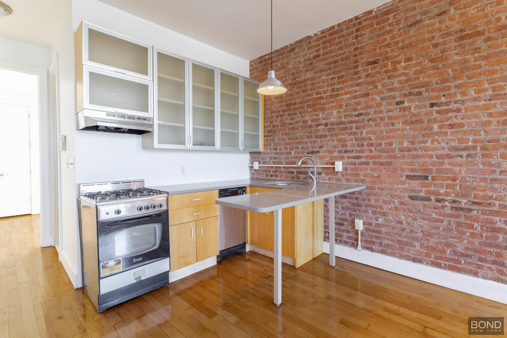 794 Saint Johns Place, Unit 4C photo 3