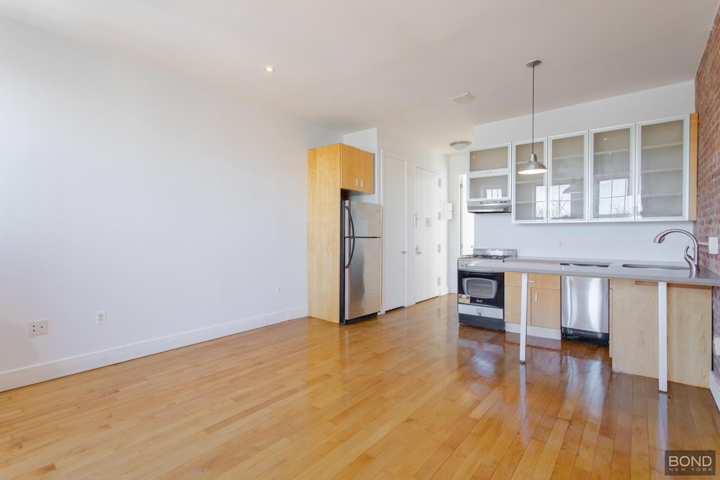 794 Saint Johns Place, Unit 4C photo 4