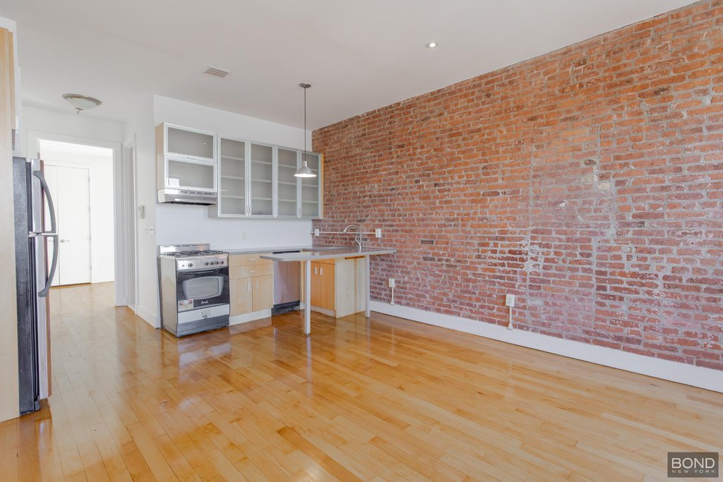 794 Saint Johns Place, Unit 4C photo 5