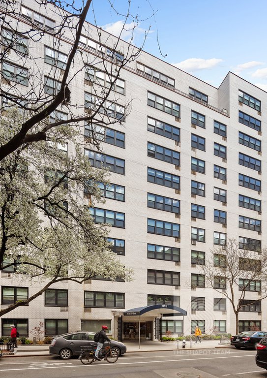 315 East 70th Street, Unit 7D photo 12