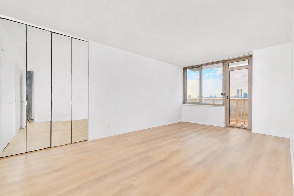 200 East 89th Street, Unit 42A