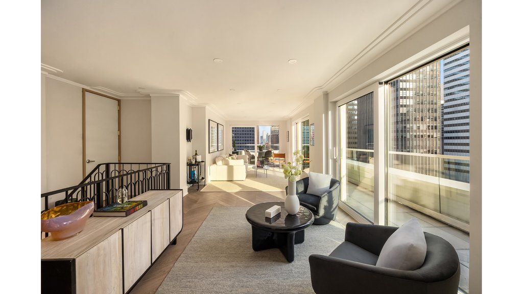 660 Lexington Avenue, Unit PHA photo 21