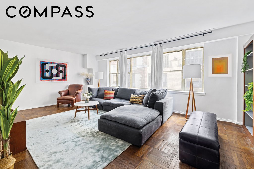 12 Beekman Place, Unit 9D