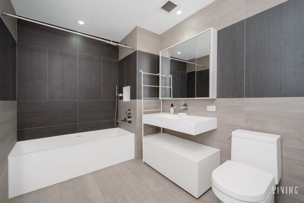 540 West 49th Street, Unit 105N photo 2