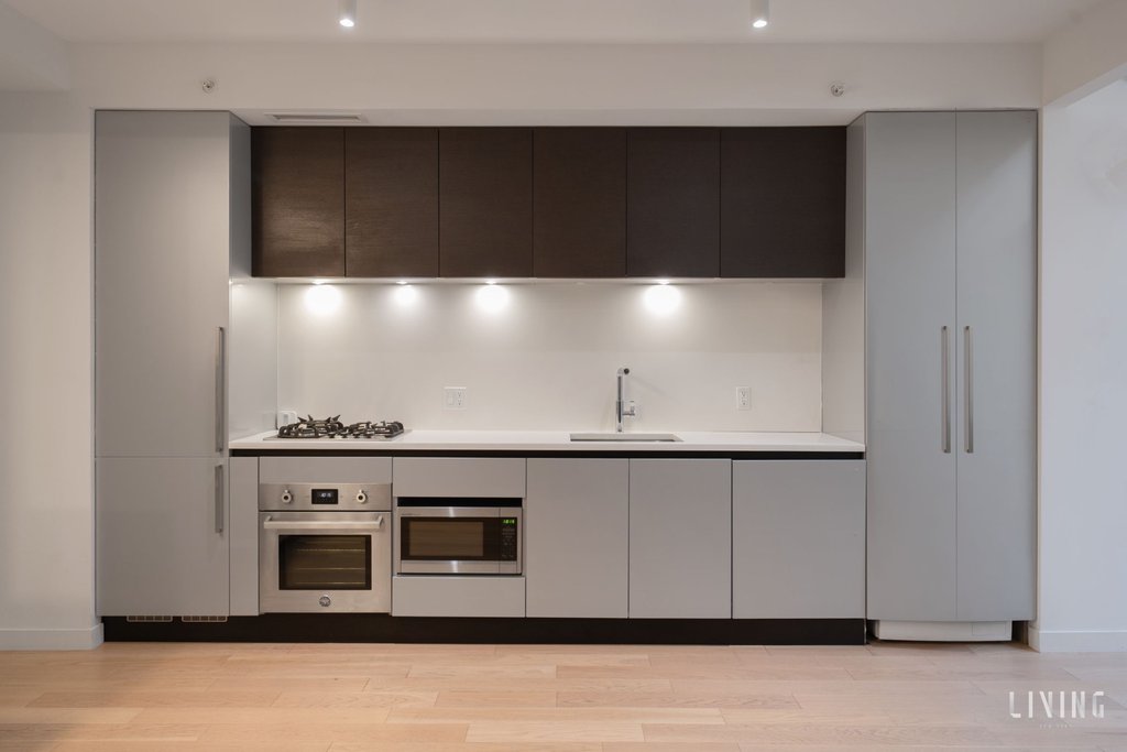 540 West 49th Street, Unit 105N photo 9