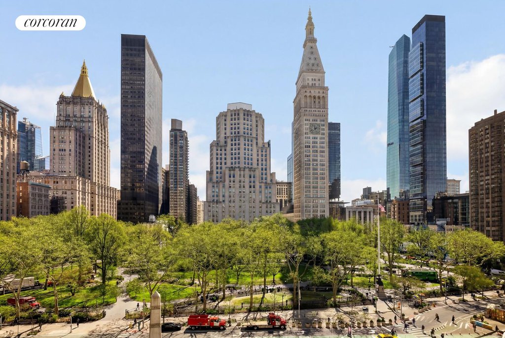 10 Madison Square West, Unit 6G photo 3
