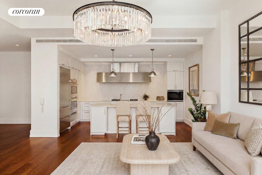 10 Madison Square West, Unit 6G photo 4