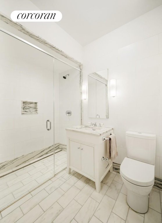 10 Madison Square West, Unit 6G photo 11
