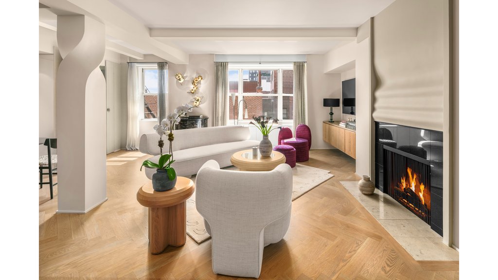 434 East 52nd Street, Unit 8BC photo 2