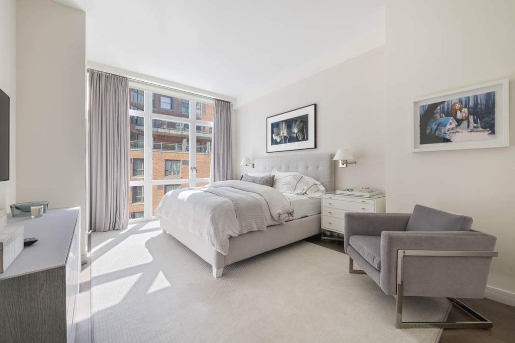 305 East 51st Street, Unit 11A photo 4