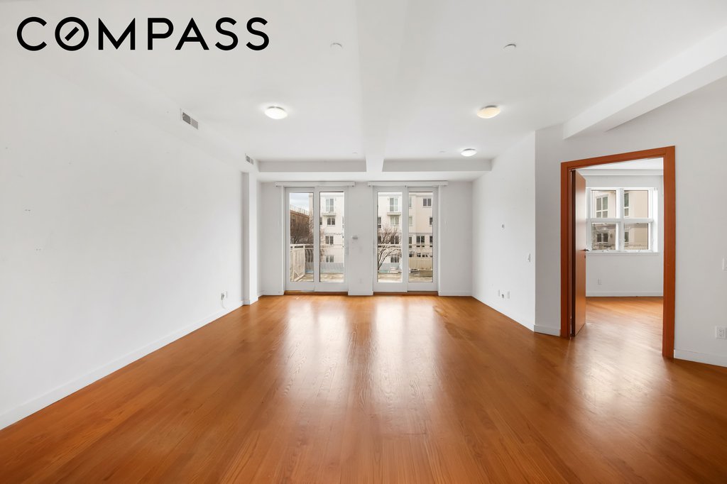 3112 Emmons avenue, Unit 107 photo 4