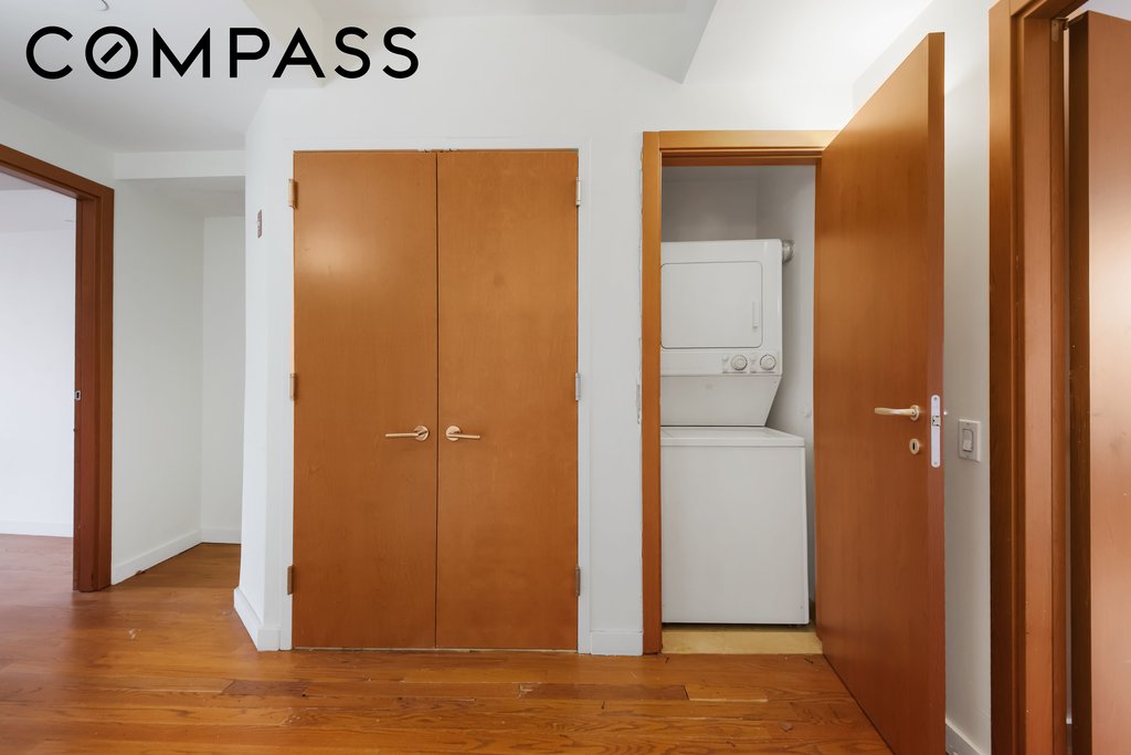 3112 Emmons avenue, Unit 206 photo 6