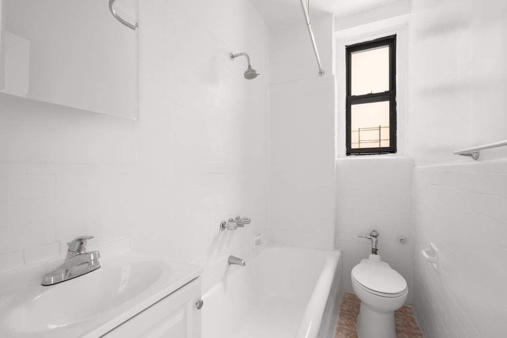 55 Parade Place, Unit A10 photo 9