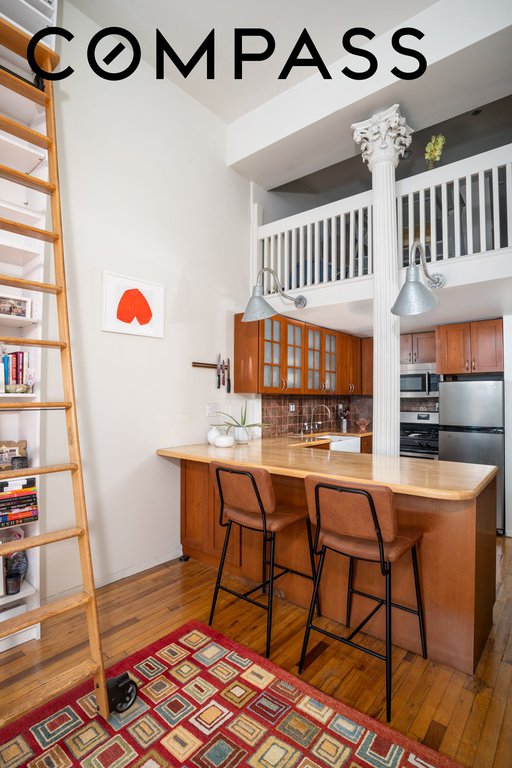 67 East 11th Street, Unit 518 photo 12