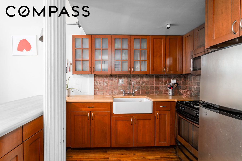 67 East 11th Street, Unit 518 photo 14