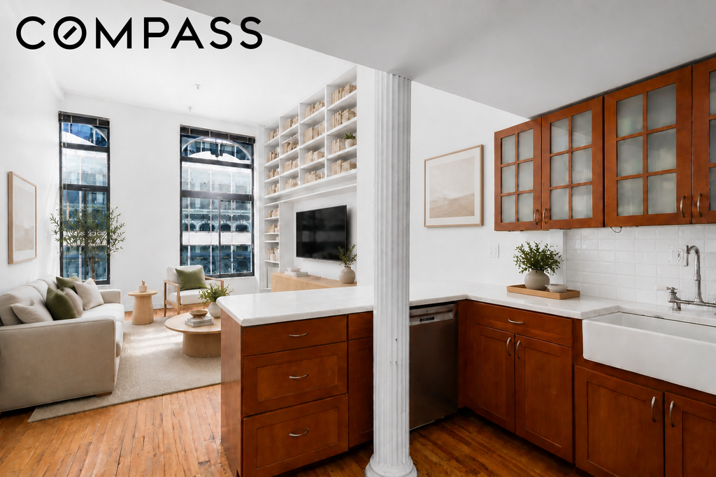 67 East 11th Street, Unit 518 photo 9