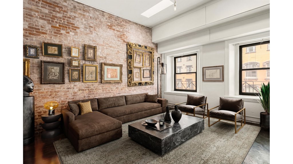 126 Chambers Street, Unit 5 photo 5