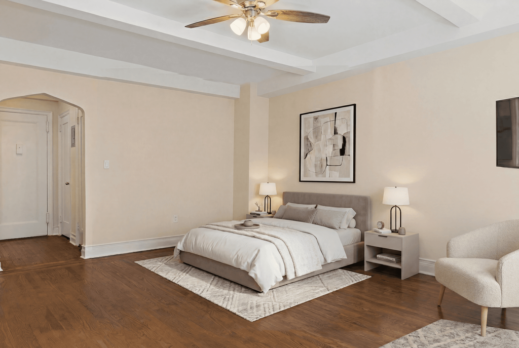 200 East 16th Street, Unit 4B photo 2