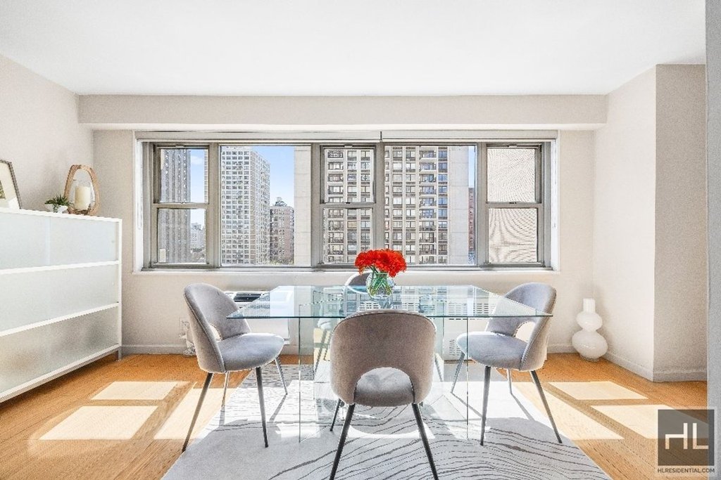 100 West 93rd Street, Unit 8K