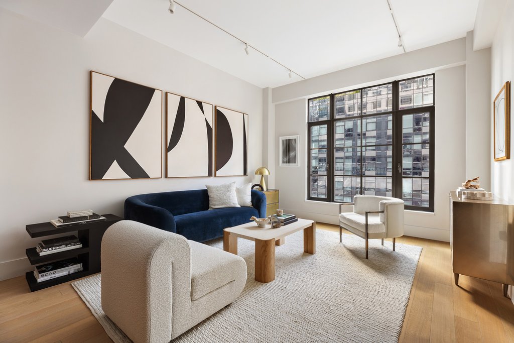 517 West 29th Street, Unit 2D