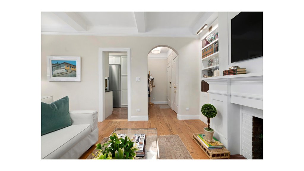 155 East 73rd Street, Unit 1D photo 2