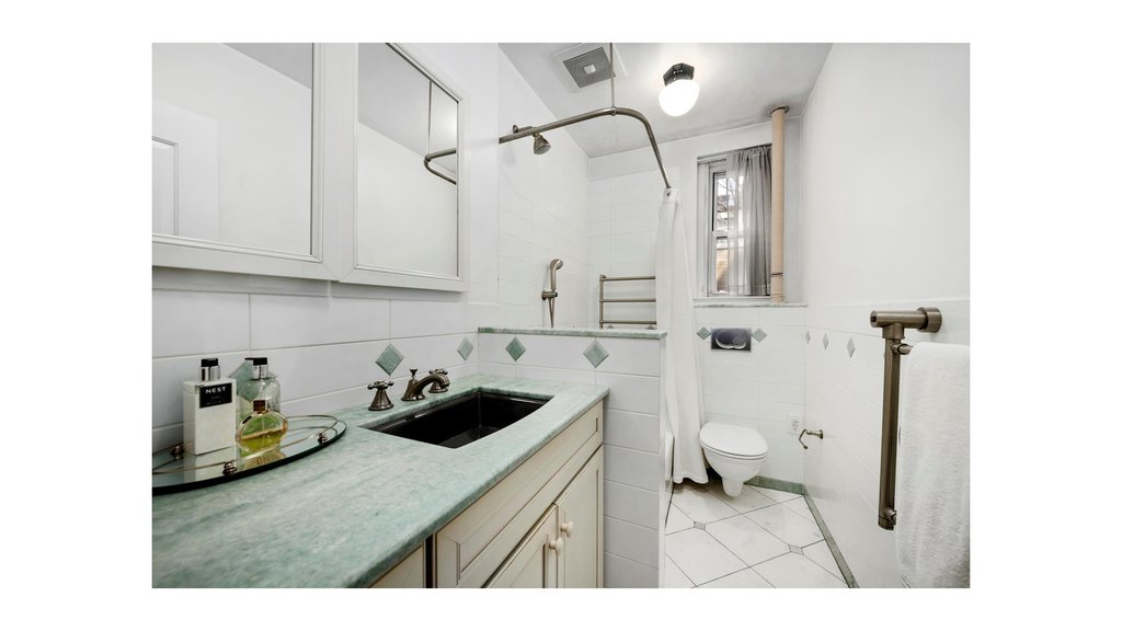 155 East 73rd Street, Unit 1D photo 5