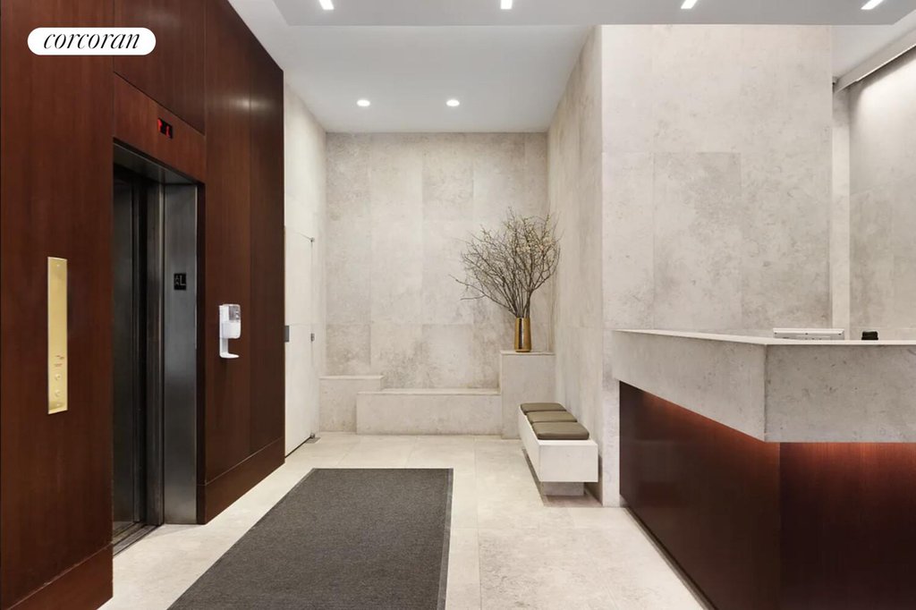 1065 Park Avenue, Unit 7D photo 7