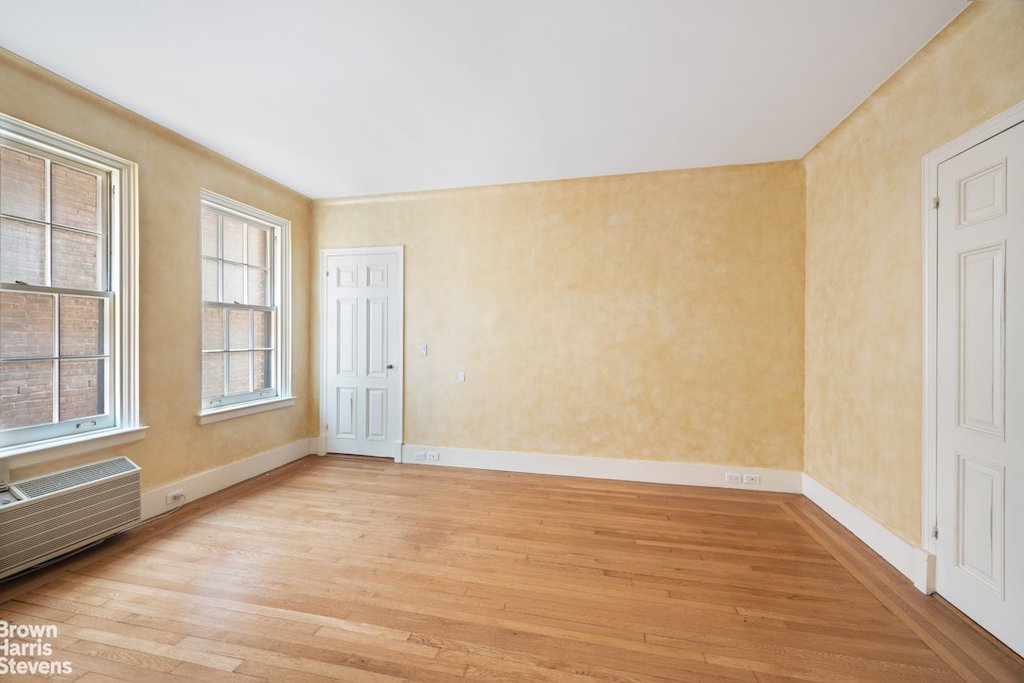 14 Sutton Place South, Unit 6F photo 7