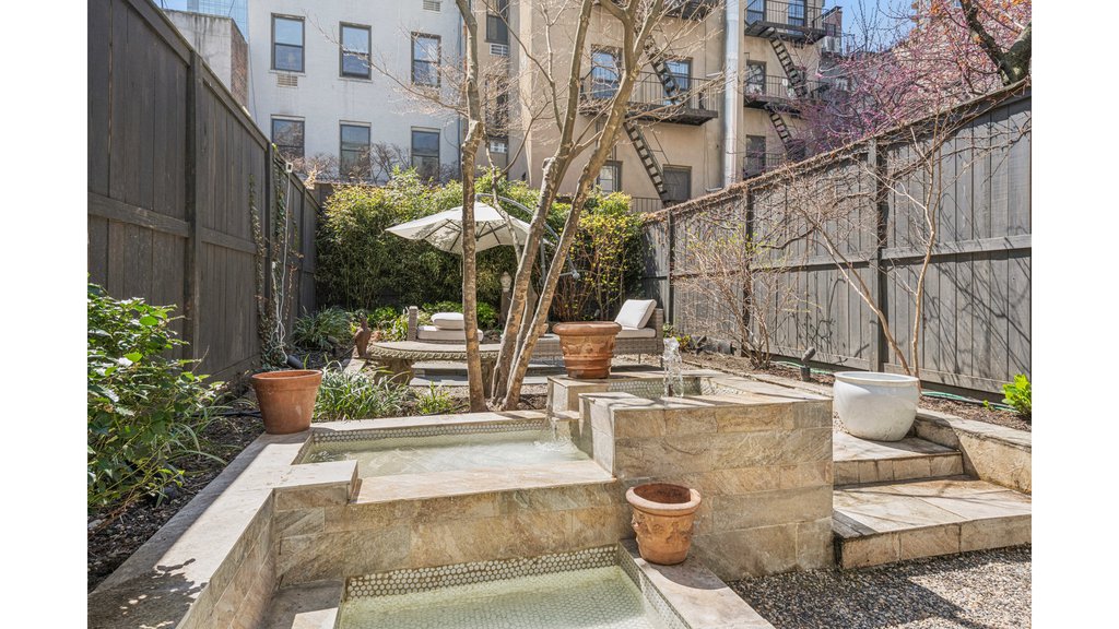452 West 44th Street – For Sale photo 4