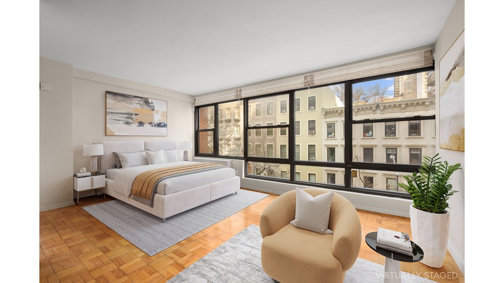 166 East 61st Street, Unit 4D photo 2