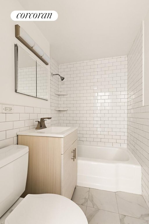 105 West 13th Street, Unit 14B photo 4